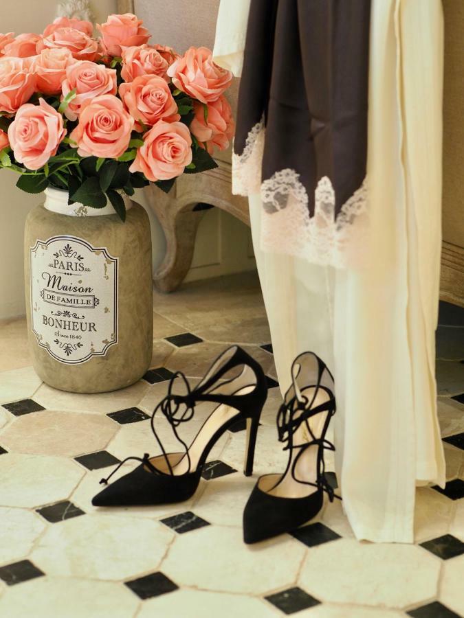 Les Anges Deluxe - Exclusive Luxury
